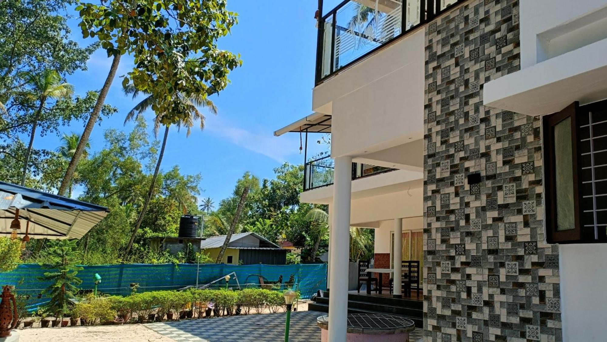 Koshy'S Beach Front Homestay ماراريكولام المظهر الخارجي الصورة